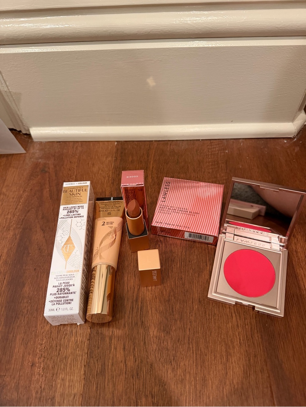 Charlotte Tilbury Radiant Skin Tint & Pink Blush Set